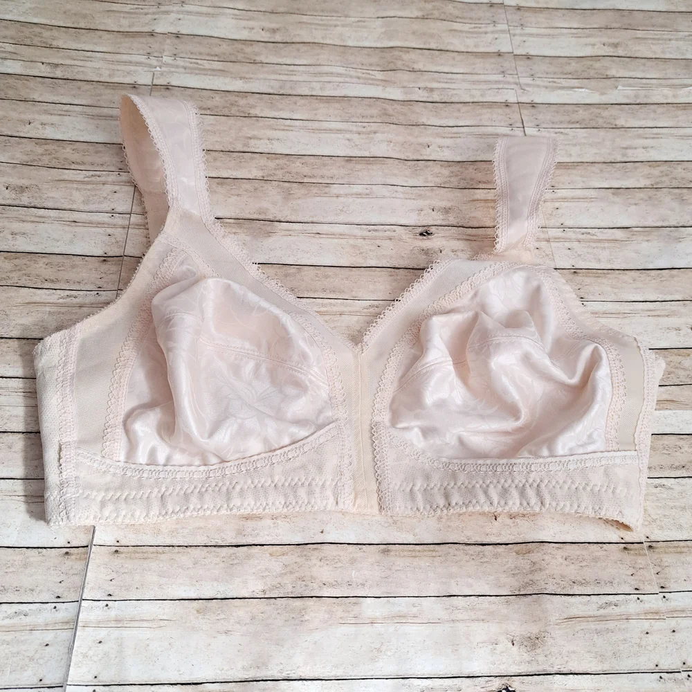 Undersore Womens Lace Detail Elegant Cream Women's Bra
